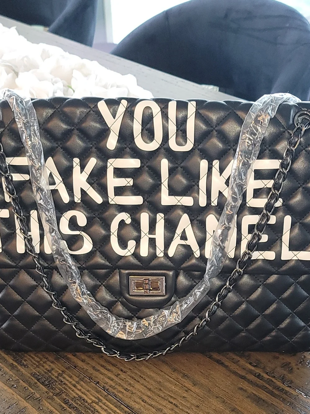 Sonique Saturday Classic Quilted XL Travel Bag